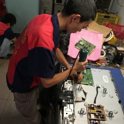 液晶電視機(jī)維修